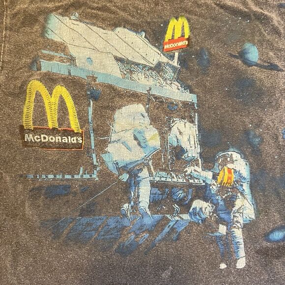 Travis Scott X Mcdonald’s Live From Utopia Cactus Jack T-shirt Distressed - Picture 15 of 15
